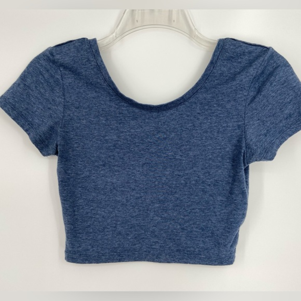 Atmosphere‎ Blue crop top tee shirt, short sleeves, size 8
